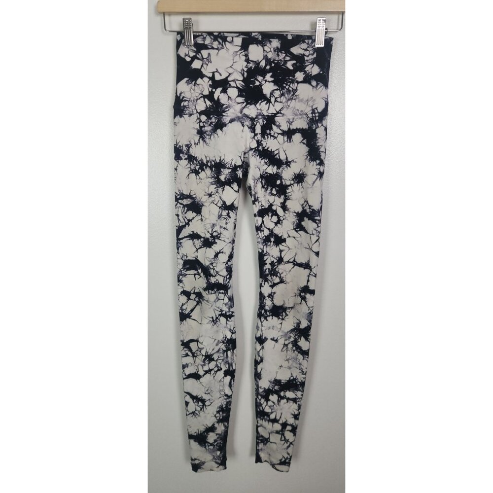 Lululemon Women's Sz. 4 Wunder Under Hi Rise Tie Dye Shibori White Blk Leggings